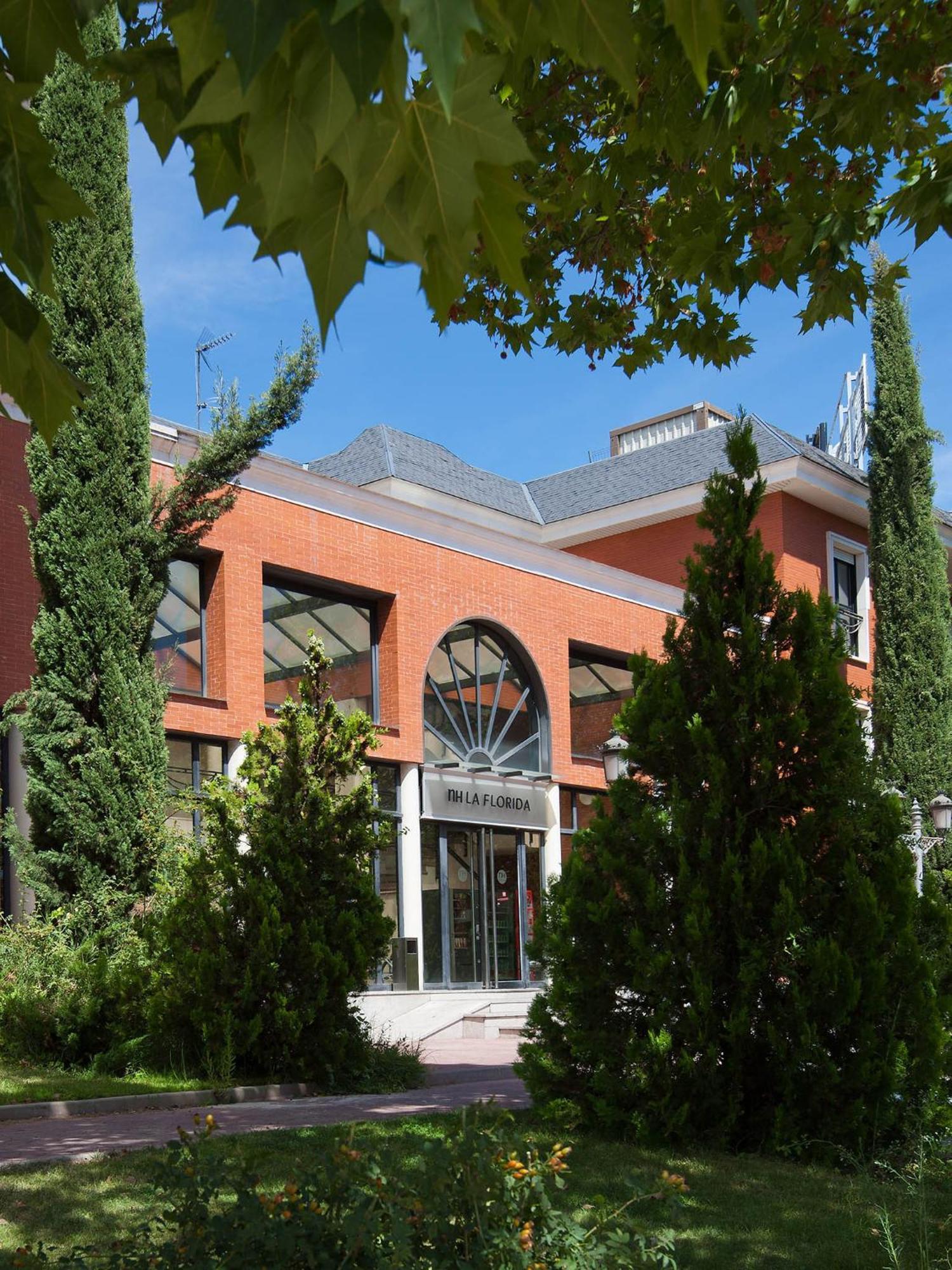 Apartamentos Th La Florida Madrid Eksteriør billede
