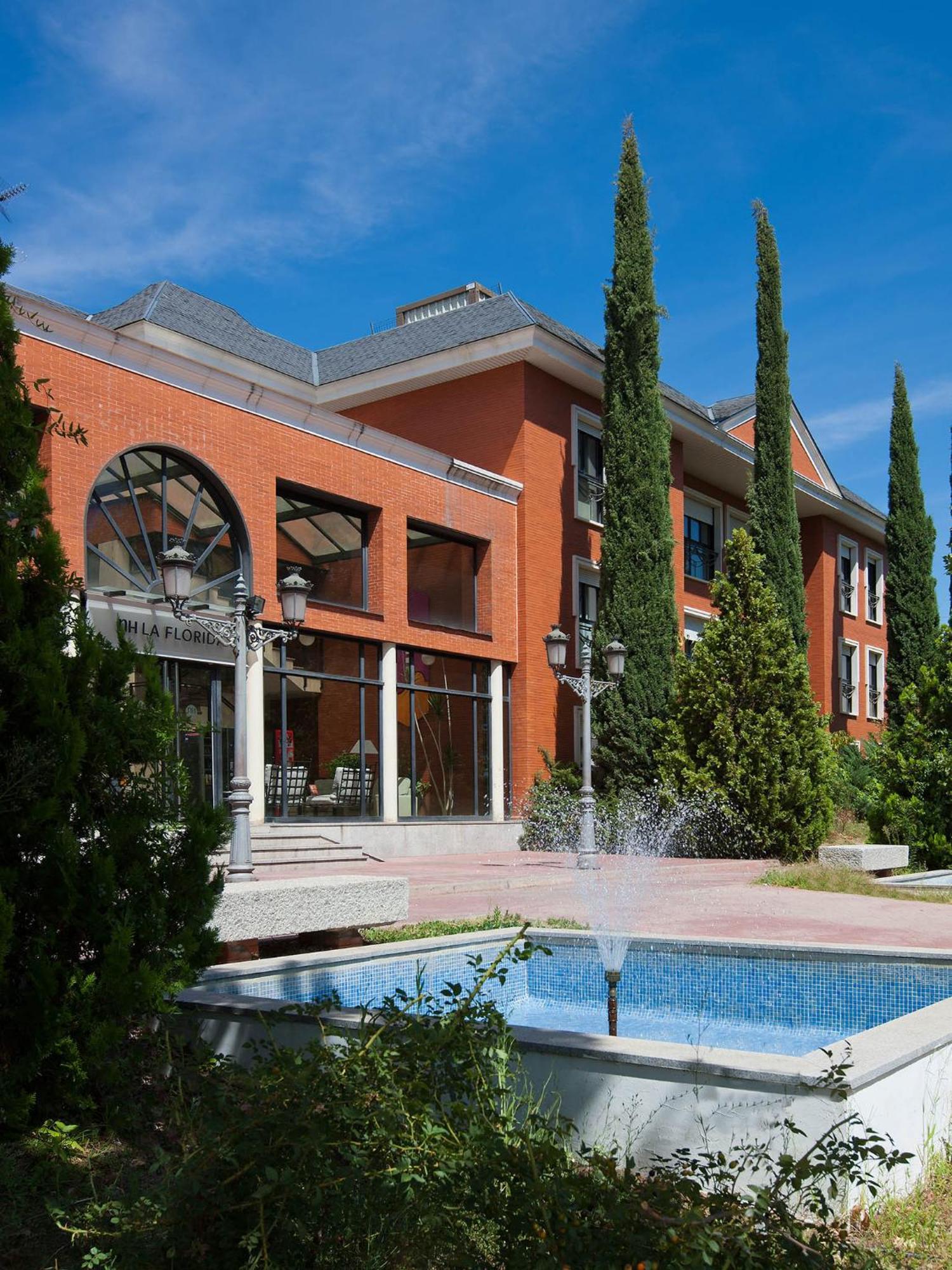 Apartamentos Th La Florida Madrid Eksteriør billede